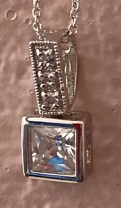 925 Sterling Silver Necklace w Cubic CZ Pendant 3.5 Grams - Picture 1 of 11