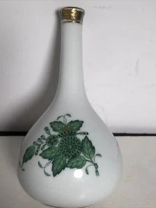 Herend Porcelain 5” Bud Vase In Chinese Green Bouquet Pattern - Picture 1 of 12