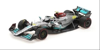 110222144 MINICHAMPS 1:18 Mercedes AMG Petronas F1 W13 E Performance L.Hamilton - Image 1 of 4