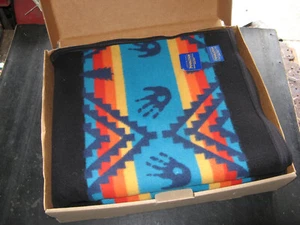 BATA MANTA PENDLETON AÑOS 90 64x80" SPIRIT MOUNTAIN CASINO nueva con caja - Imagen 1 de 15