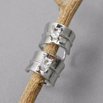 PAR Brillante Plata de Ley 925 Brillante Circonita cúbica Pendiente Oreja Puño No Piercing Elegante Foto 1 de 4