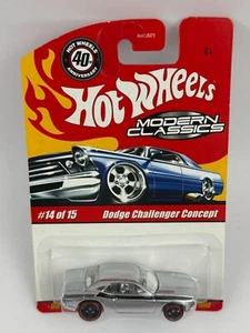 HOT WHEELS MODERN CLASSICS #14 CHALLENGER CONCEPT 1:64 M1705 - Picture 1 of 3