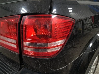 二手右尾灯总成 适合:2013 道奇 Journey 带 LED 灯 25 美分 pa — 第 1/4 张图片