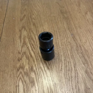 MAC TOOLS - 3/4" Universal Impact Swivel Socket, 1/2” Drive, 6pt , # VUP246R - Bild 1 von 5