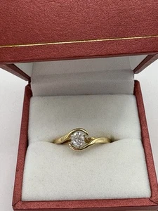Diamond Solitaire Ring Genuine 0.27ct 18K Yellow Gold Val $2600 F 2mm U1/2 - Picture 1 of 14
