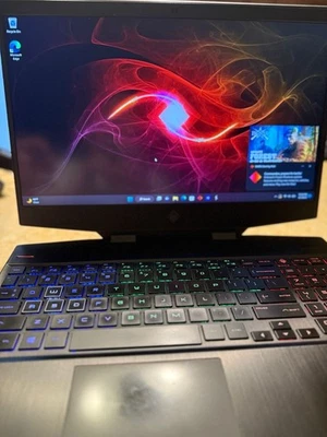Portátil Gaming HP OMEN | i7-10750H | GTX 1660 Ti | 16GB RAM | 512GB SSD | Win 11 Foto 1 de 4