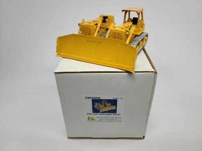 Topadora Caterpillar Cat D9G SxS con hoja recta EMD escala 1:50 modelo #N098 nueva Foto 1 de 4