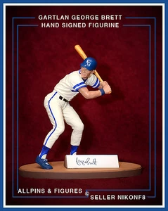 GARTLAN GEORGE BRETT AUTOGRAPHED FIGURINE HALL OF FAME - Picture 1 of 3
