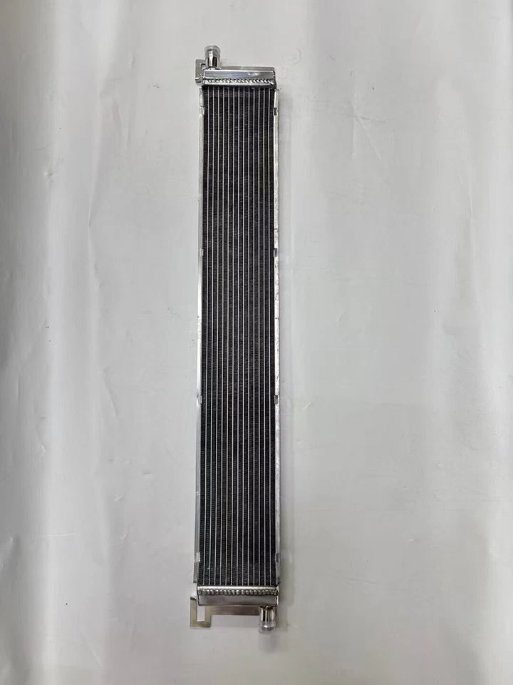 Radiador turbina para AUDI RS6 RS7 4K0 121 002 Foto 1 de 4