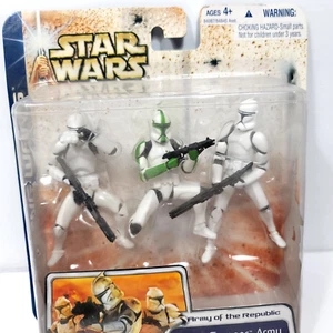 Star Wars Clone Wars Army of the Republic Clone Trooper Army Green NEW - Picture 1 of 4