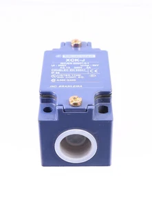 TELEMECANIQUE ZCKJ1 ZCK-J1 XCK-J 064610 LIMIT SWITCH ! NEW ! - Picture 1 of 10