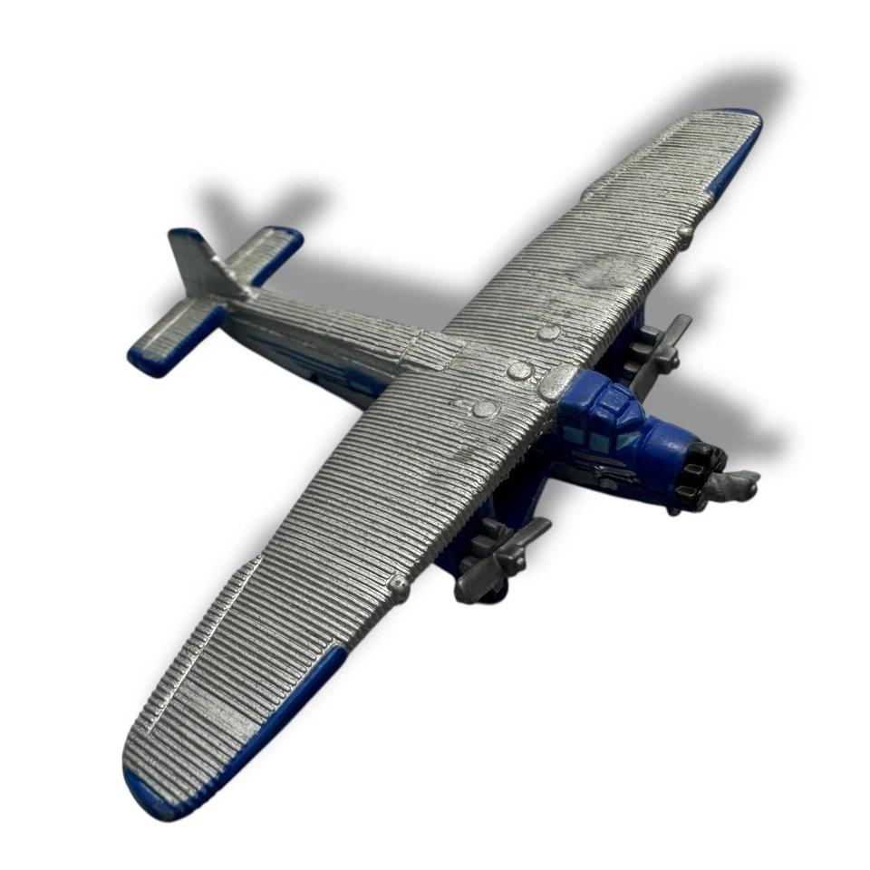 Small Ford Tri-Motor Passenger Plane Micro - Image 1 of 4