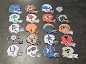 19er Set 1975 NFL Logo Helm Kühlschrankmagnet 49ers Redskins Bills Chiefs - Bild 1 von 10