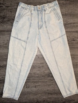 90s Bugel Boy light wash CLASSIC STYLE JEANS !!  34x32 Tapered Leg - Image 1 of 4