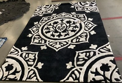 BLACK / IVORY 6'-0" x 9'-0" Broken Thread Rug Reduced Price 1172674381 BEL136D-6 - Image 1 of 4
