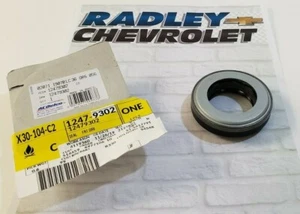 NEW GM OEM AXLE SEAL 12479302 CHEVROLET GMC OLDSMOBILE B99 - Picture 1 of 3