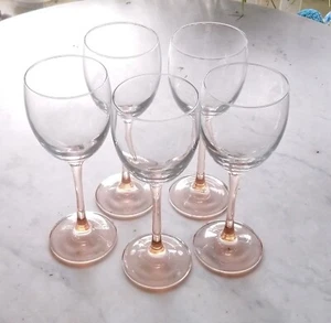 Weingläser - Luminarc France - rosa Stiel 3 Stück - Bild 1 von 2