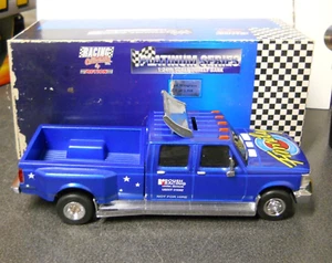 Action 1:24 Ted Musgrave Roush Racing The Family Channel Blue Chevy Dually Bank - Picture 1 of 8