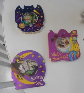 LITTLE SPOOKY WINDOW BOOKS (3) - Foto 1 di 5