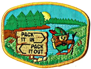 ⫸Official WOODSY OWL PACK IT IN, PACK IT OUT Embroidered Patch USFS - NEW - Picture 1 of 2