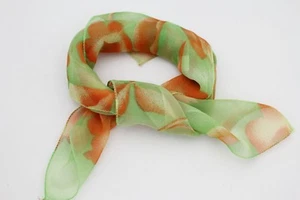 Divertente sciarpa donna verde brillante morbida mini tasca quadrata arancione stampa floreale fiori - Foto 1 di 11