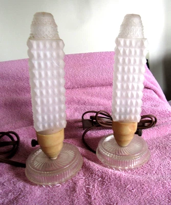 2 Vintage Art Deco Boudoir Sky Scraper,Torpedo Frosted Glass lamp 10 1/4" Work - Image 1 of 4