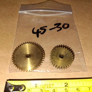 #26K/27G SPECIAL ORDER ENGINEERED MECCANO COMPAT (30 TEETH PINION/45T SPUR GEAR) - Picture 1 of 2