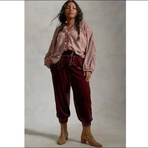 Anthropologie Gloria Samt Jogginghose In Burgunderrot Damengröße XS - Bild 1 von 10
