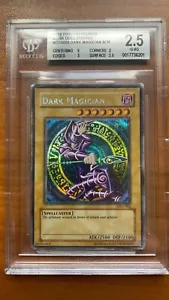 Dunkler Magier DDS-002 Prismatic Secret Rare YuGiOh Englisch 2002 BGS 2.5 PSA - Bild 1 von 2