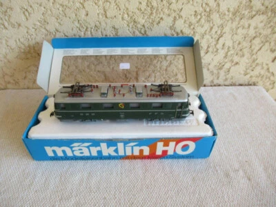 HO MARKLIN  Réf.3050  3 Rails / Locomotive Electrique Suisse type CC Série Ae 6/ - Photo 1/4