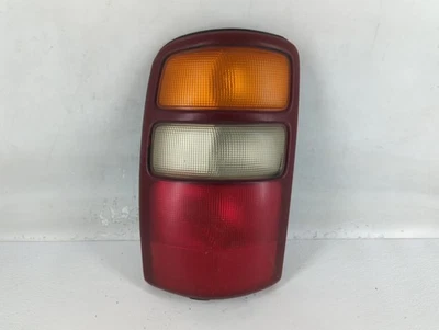 Luz trasera lateral izquierda para conductor Chevrolet Tahoe 2004-2006 OEM RJBX6 Foto 1 de 4