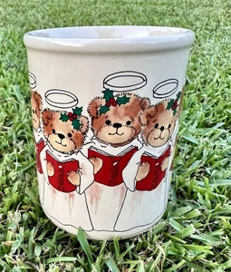 1980 1983 Lucy & Me Christmas Bear Carolers Mug Cup Lucy Rigg Enesco Ceramic - Picture 1 of 6