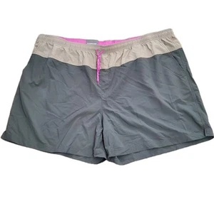 NWT Columbia Women's Sz 3X Court Shorts Colorblock Shades Of Khakis Inseam 6" - Picture 1 of 11