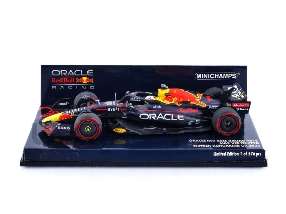 MINICHAMPS 1/43 - RED BULL RB18 - WINNER HUNGARIAN GP 2022 (M. VERSTAPPEN) 41722 - Photo 1/1