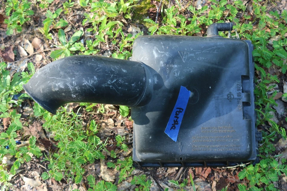 LIMPIO USADO ORIGINAL PORSCHE 924 TAPA FILTRO DE AIRE CON SNORKEL 477129611 NLA 3 Foto 1 de 4