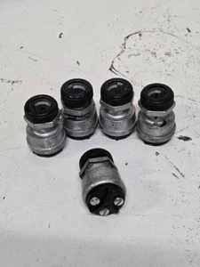 5 Quantity of 3 Position Switches (5 Quantity) - Picture 1 of 9