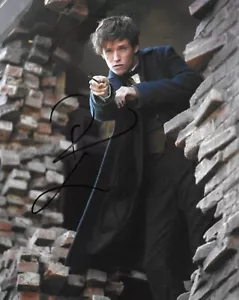 Eddie Redmayne autograph - signed Fantastic Beasts Photo - Picture 1 of 2