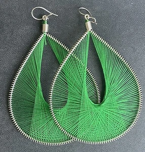 Große Seidenfaden Träne Ohrringe Grün Alpaka Silber Handarbeit Peruanisch Boho - Bild 1 von 5
