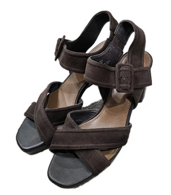Sandalias Donald J. Pliner para mujer 10M Geni marrón oscuro gamuza tacones altos Foto 1 de 4