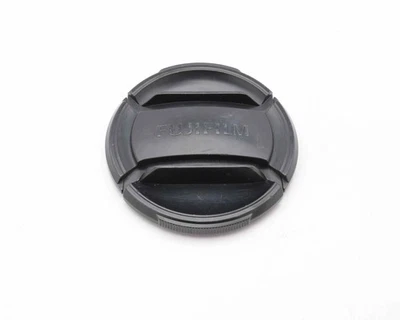 Fujifilm X 62mm Pinch Style Front Lens Cap (#19005) - Image 1 of 2