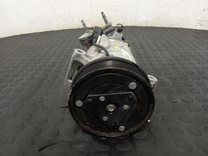 Compressore Aria Condizionata VOLVO XC40 2018-2025 2.0L B420T6 MHEV - Foto 1 di 9