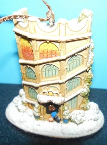 Lilliput Lane - HEADING HOME FOR CHRISTMAS - Christmas Hanging Decoration 2012 - Foto 1 di 3