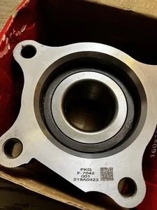 New FKG Rear Right Wheel Hub Bearing Assembly For 4Runner FJ Cruiser 512228 - Imagen 1 de 2