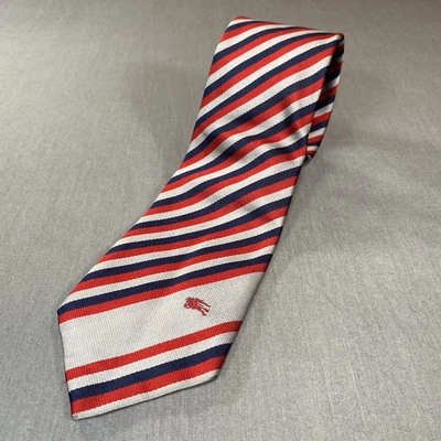 Corbata de seda vintage Burberrys of London diagonal rayas rojas, blancas, azules 3"x57" Foto 1 de 4