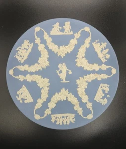 WEDGWOOD 1982 Collectors Society #71 Floral Girl Plate Blue White Jasperware VTG - Picture 1 of 7