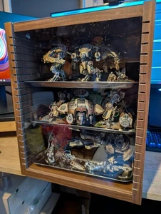 Vitrina de minifiguras 40K figura de acción del ejército miniatura facción caja de transporte - Imagen 1 de 14
