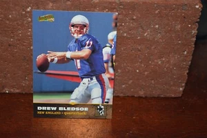 NEW ENGLAND DREW BLEDSOE FOOTBALL CARD ALL SPORT PPF PLUS SCOREBOARD 127 - Picture 1 of 2