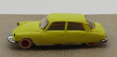 B Old Made IN France 1957 Micro NOREV Ho 1/87 Citroen DS 19 1957 1959 Gialla #2 - Immagine 1 di 4