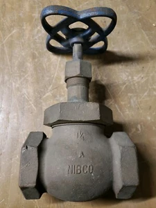 Nibco 1 1/4'' Teflon Disc Globe Valve T-235-Y 1J-2790-E16F - Picture 1 of 3