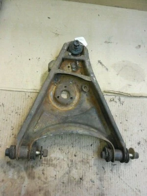 72-80 Mercedes R107 Front Left Driver Lower Control Arm 450SL 380SL NEEDS BUSHIN - Image 1 of 4